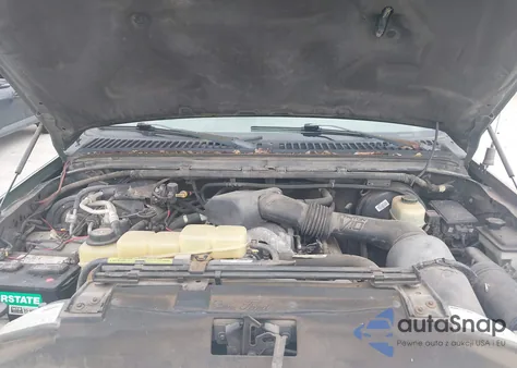 2001 Ford Excursion Limited из США, поврежденный, VIN 1FMNU42S41EB01056